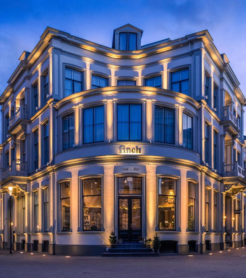 Finch Boutique Hotel, Downtown 迪温特 外观 照片