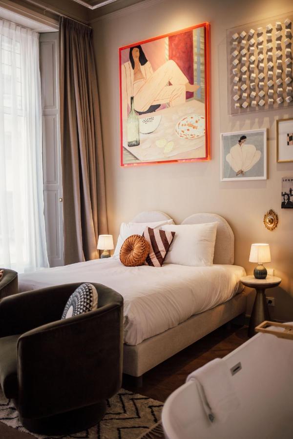 Finch Boutique Hotel, Downtown 迪温特 外观 照片