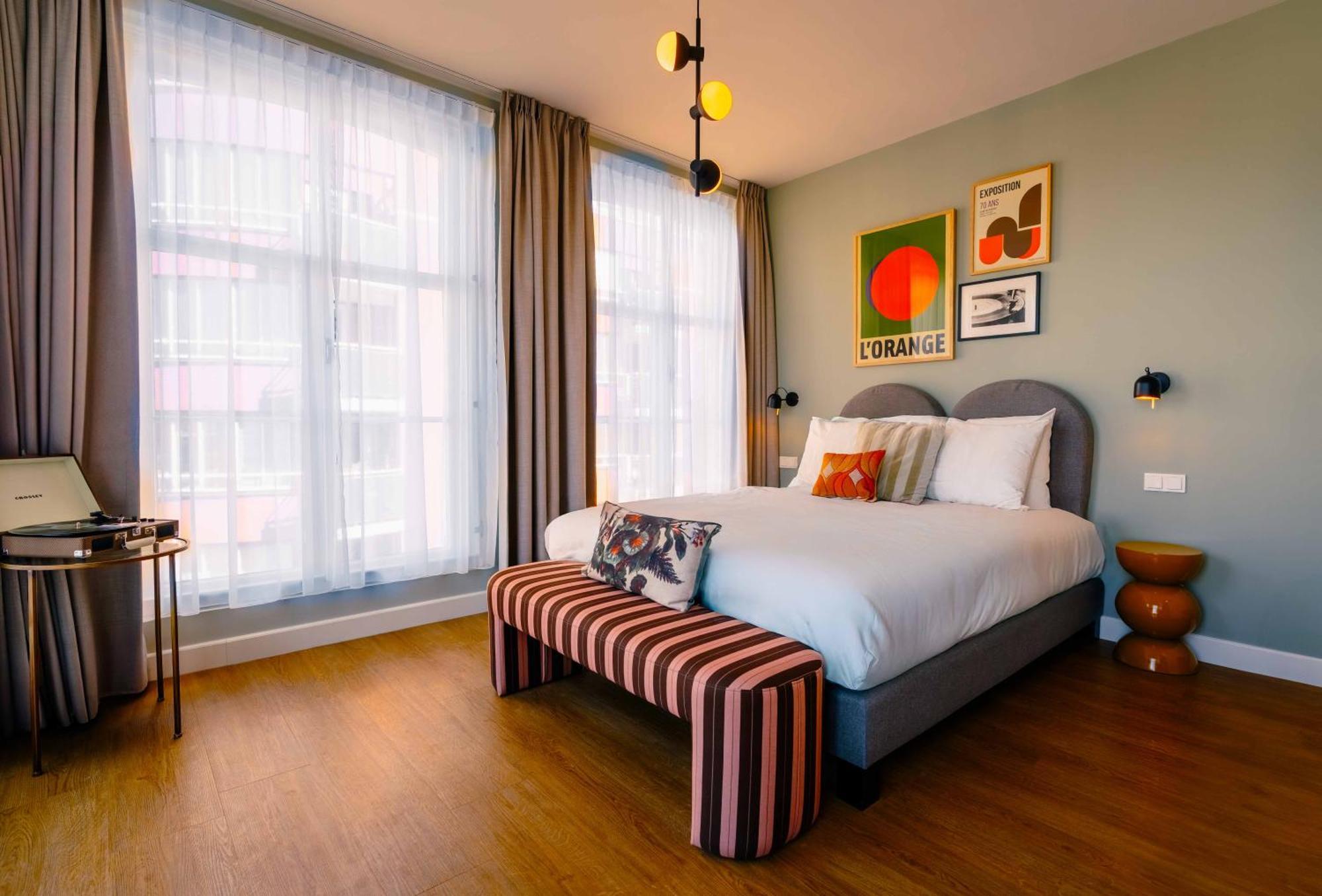 Finch Boutique Hotel, Downtown 迪温特 外观 照片