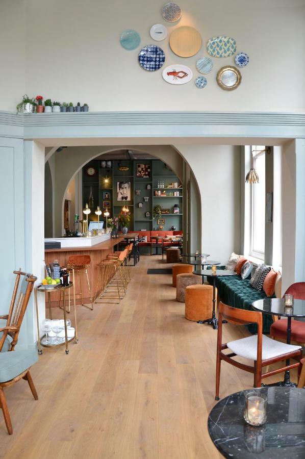 Finch Boutique Hotel, Downtown 迪温特 外观 照片